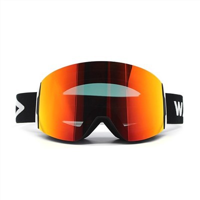 Ски очила с очила отдолу